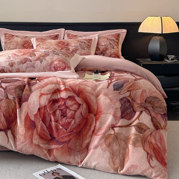 91家纺网 家纺一手货源 找家纺 诺梵家纺 2025新款暗合大版数码印花四件套 秋芜眠