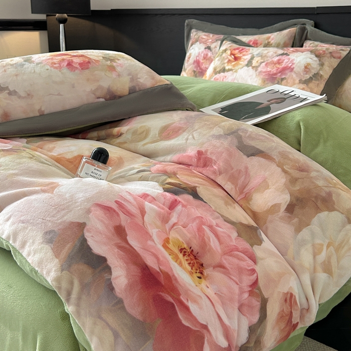 91家纺网 家纺一手货源 找家纺 诺梵家纺 2025新款暗合大版数码印花四件套 疏影