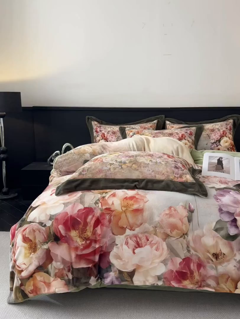 91家纺网 家纺一手货源 找家纺 诺梵家纺 2025新款暗合大版数码印花四件套 画春山-绿