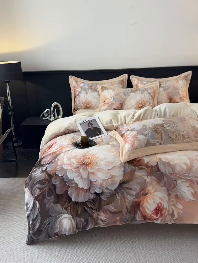 91家纺网 家纺一手货源 找家纺 （总）诺梵家纺 2025新款暗合大版数码印花四件套