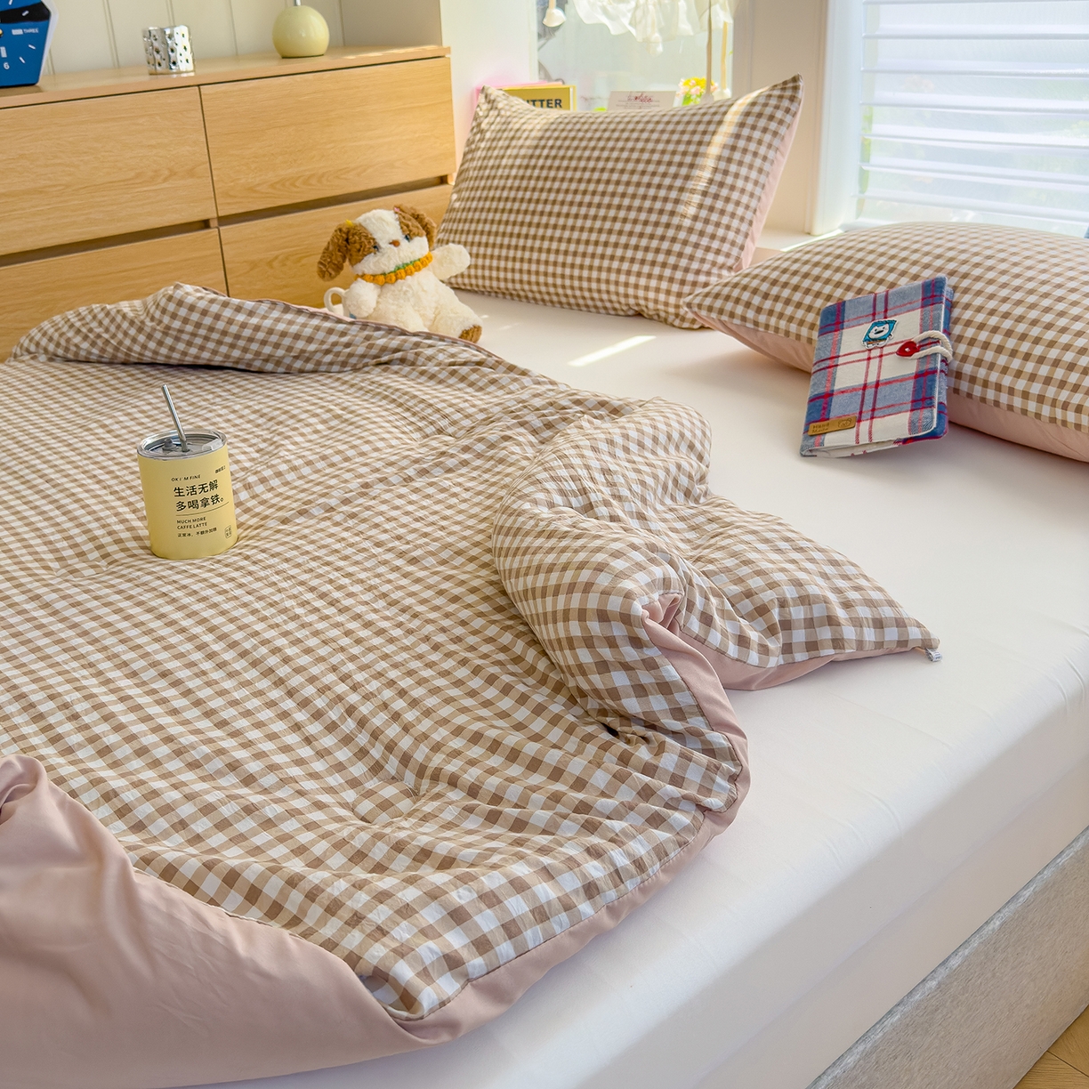 91家纺网 家纺一手货源 找家纺 （总）桔禾家纺 2025新款无印风水洗棉云朵棉格子春秋被冬被被子被芯