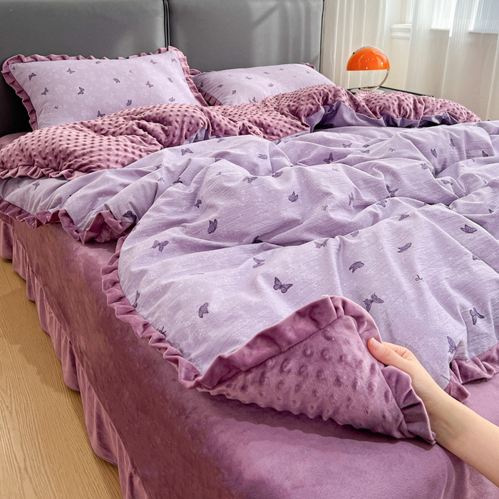 一比一家纺 2025新款保暖舒适云感纱➕绒加绒四件套 蝶影- 紫