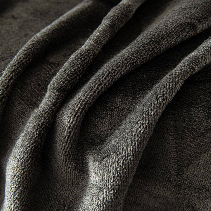 91家纺网 家纺一手货源 找家纺 给笠 2025新款200克剪花五叶草爱维牛奶绒床笠 深灰