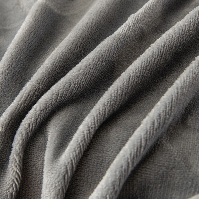 91家纺网 家纺一手货源 找家纺 给笠 2025新款200克剪花五叶草爱维牛奶绒床笠 雅士灰