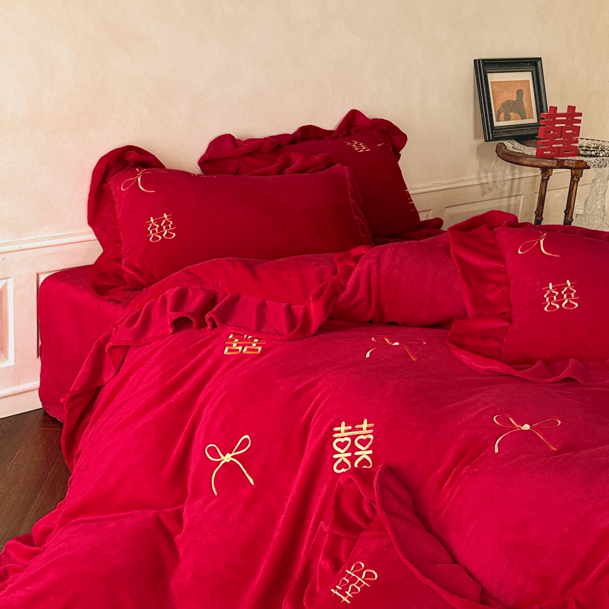 91家纺网 家纺一手货源 找家纺 （总）欧乐蒂 2025新款婚庆款牛奶绒刺绣系列四件套-爱相随