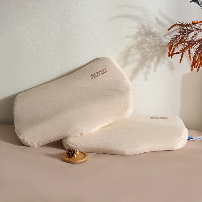 91家纺网 家纺一手货源 找家纺 微枕芯 2025新款6D可水洗硅胶枕 成人枕（9-11cm）