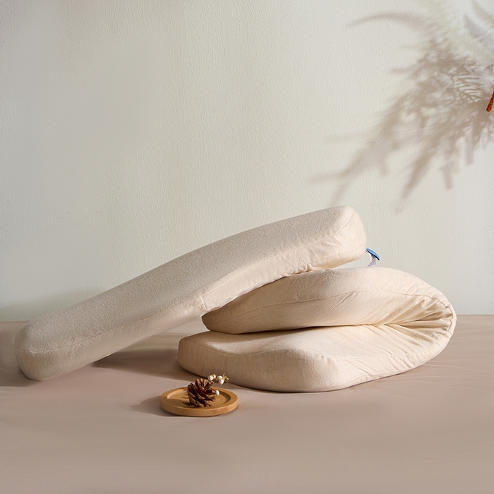 91家纺网 家纺一手货源 找家纺 微枕芯 2025新款6D可水洗硅胶枕 成人枕（9-11cm）