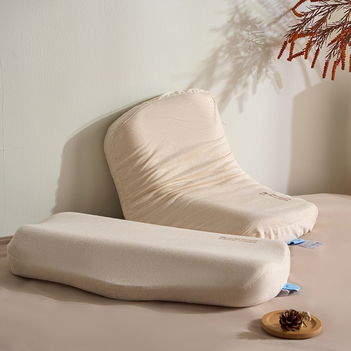 91家纺网 家纺一手货源 找家纺 微枕芯 2025新款6D可水洗硅胶枕 成人枕（9-11cm）