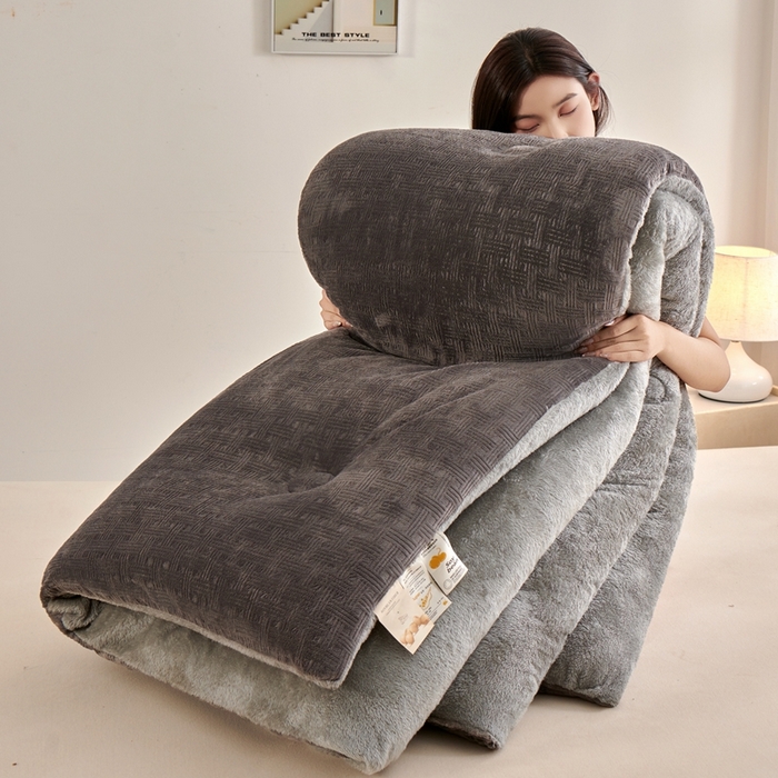 91家纺网 家纺一手货源 找家纺 （总）栩裕纺织 2025新款华夫格牛奶绒北极绒冬被被子被芯