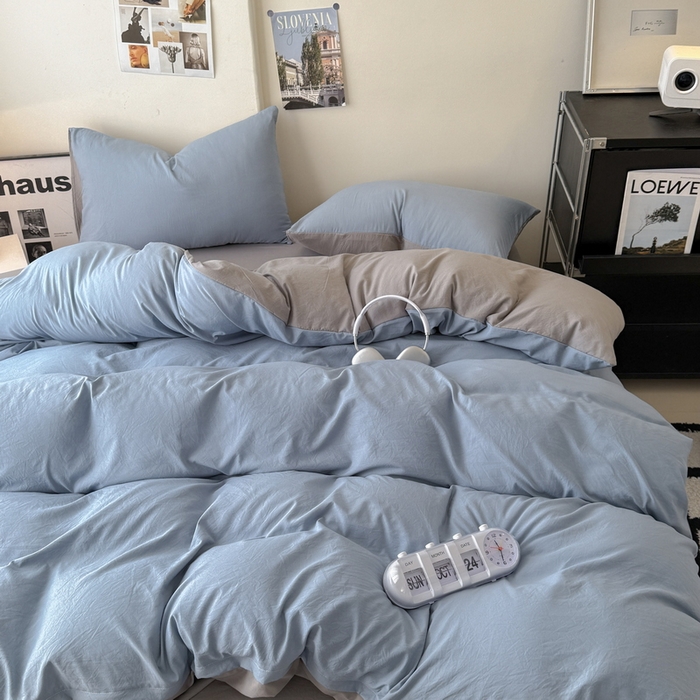 91家纺网 家纺一手货源 找家纺 桔禾家纺 2025新款ins风纯色水洗棉四件套双拼水洗棉学生三件套四件套 宾利蓝浅灰