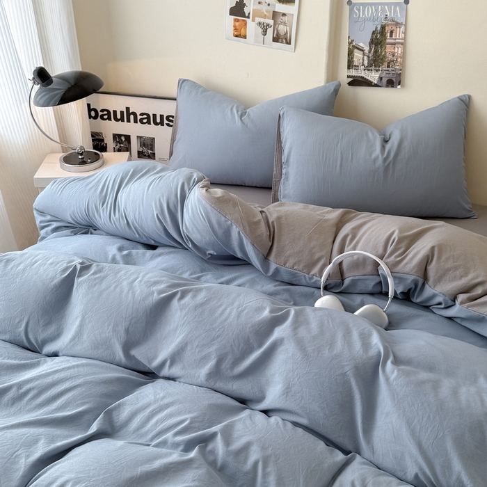 91家纺网 家纺一手货源 找家纺 桔禾家纺 2025新款ins风纯色水洗棉四件套双拼水洗棉学生三件套四件套 宾利蓝浅灰