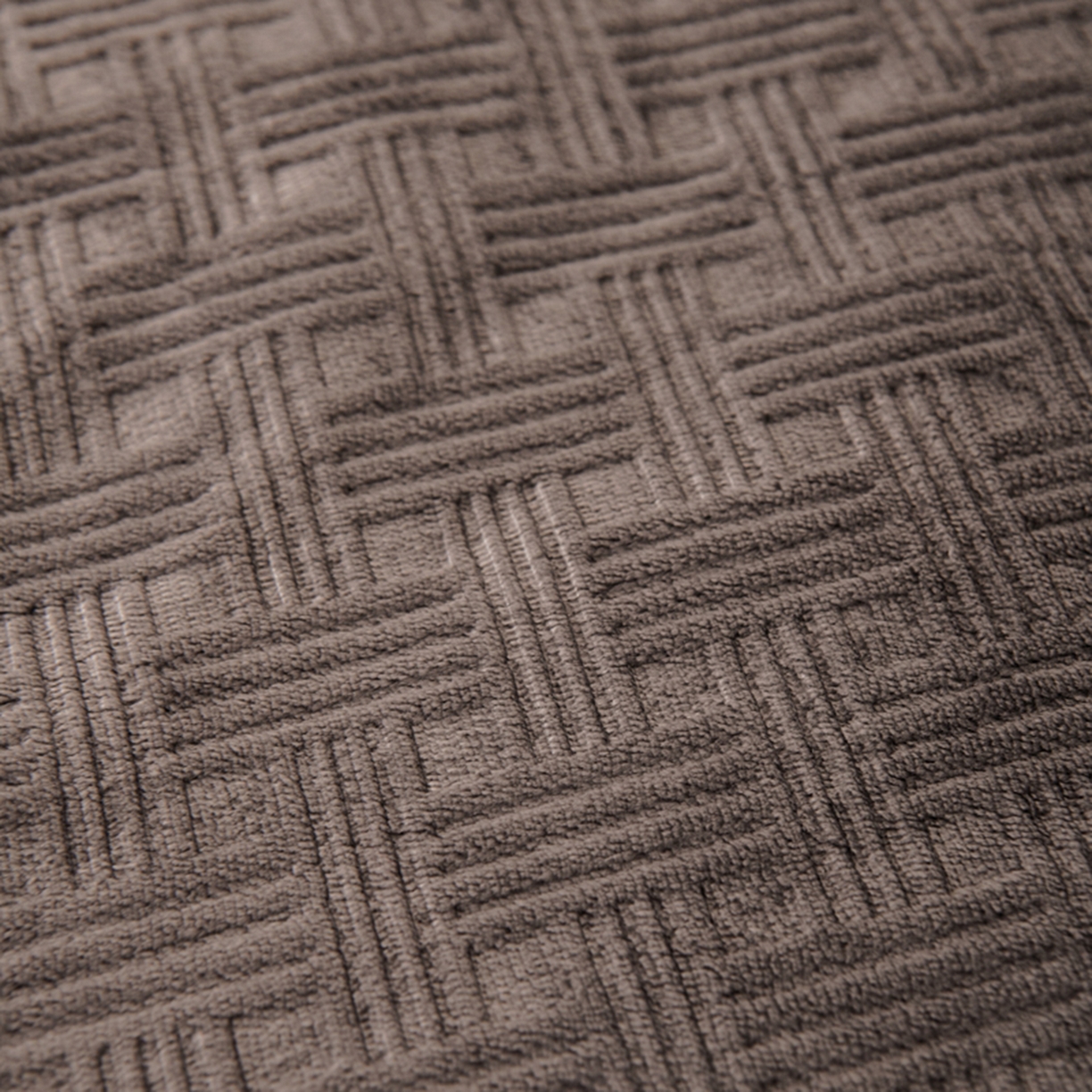 91家纺网 家纺一手货源 找家纺 栩裕纺织 2025新款华夫格牛奶绒北极绒冬被被子被芯 灰色