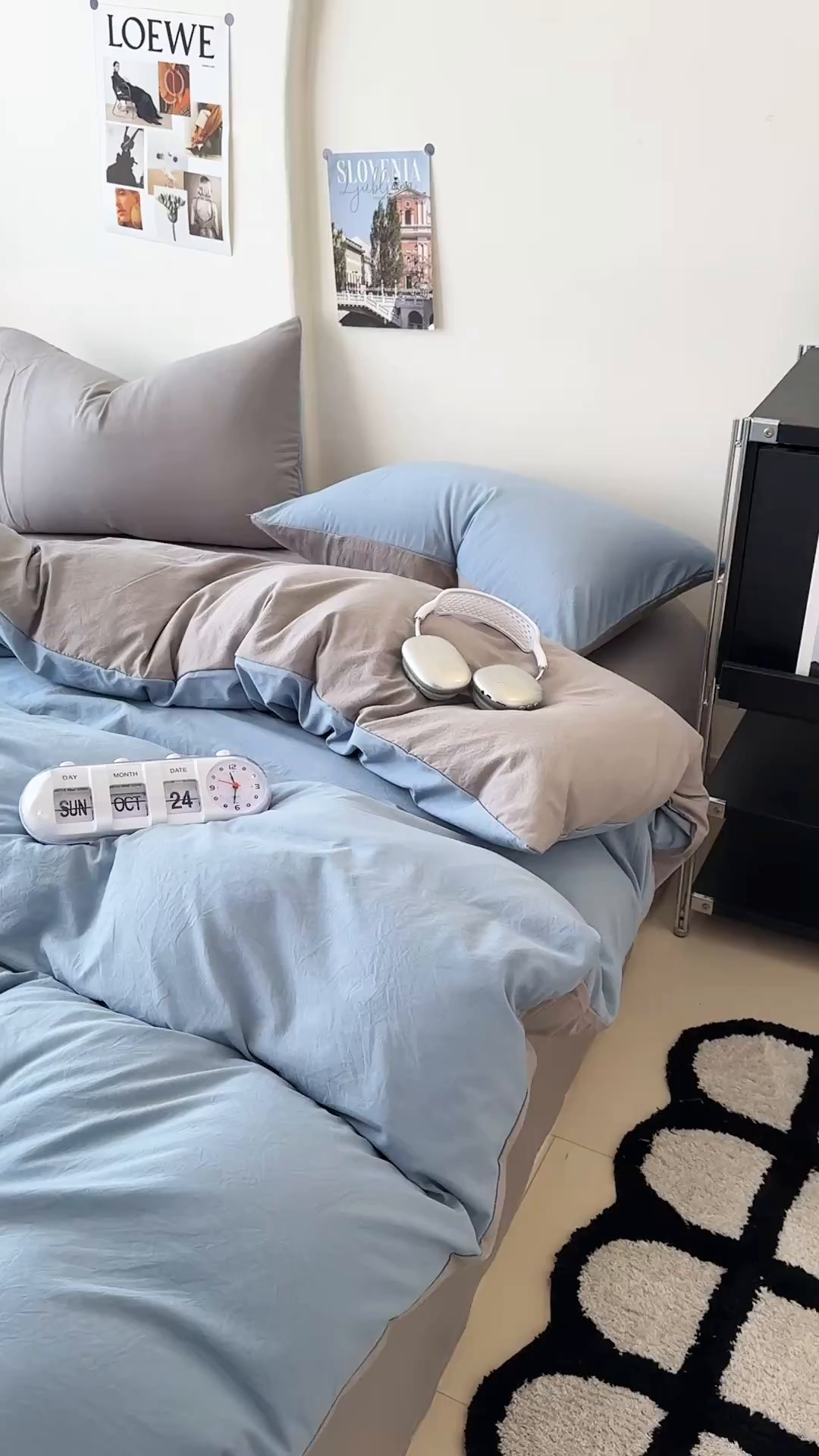 91家纺网 家纺一手货源 找家纺 桔禾家纺 2025新款ins风纯色水洗棉四件套双拼水洗棉学生三件套四件套 宾利蓝浅灰