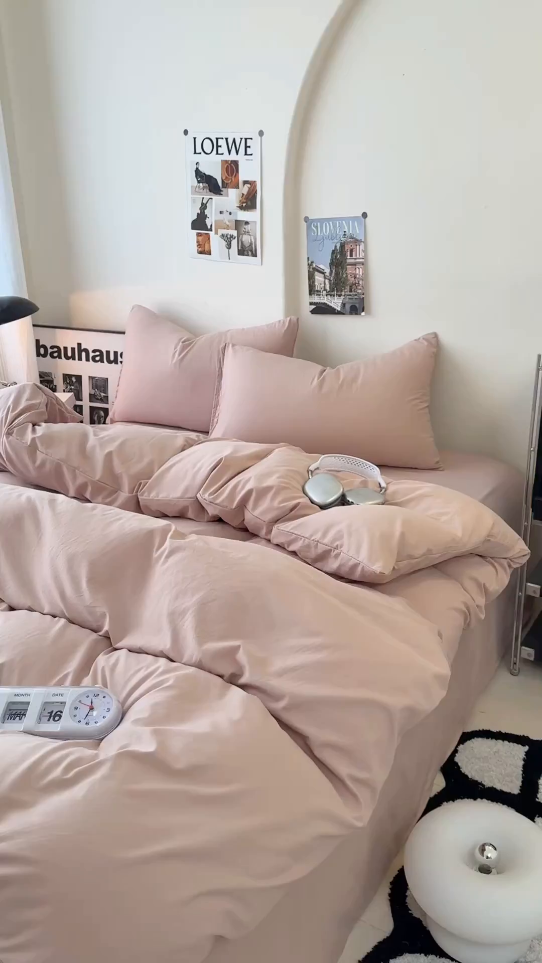 91家纺网 家纺一手货源 找家纺 桔禾家纺 2025新款ins风纯色水洗棉四件套双拼水洗棉学生三件套四件套 豆沙