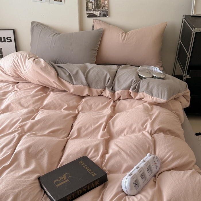 91家纺网 家纺一手货源 找家纺 桔禾家纺 2025新款ins风纯色水洗棉四件套双拼水洗棉学生三件套四件套 豆沙浅灰