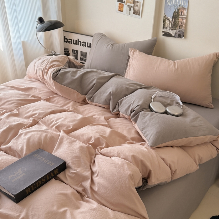 91家纺网 家纺一手货源 找家纺 桔禾家纺 2025新款ins风纯色水洗棉四件套双拼水洗棉学生三件套四件套 豆沙浅灰