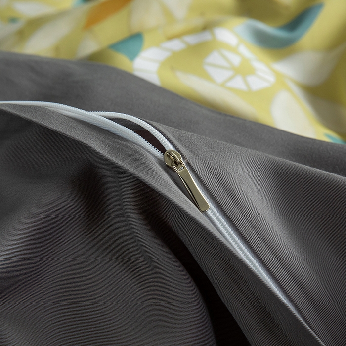 91家纺网 家纺一手货源 找家纺 栩裕纺织 2025新款艾康阳绒数码印花四件套 微光