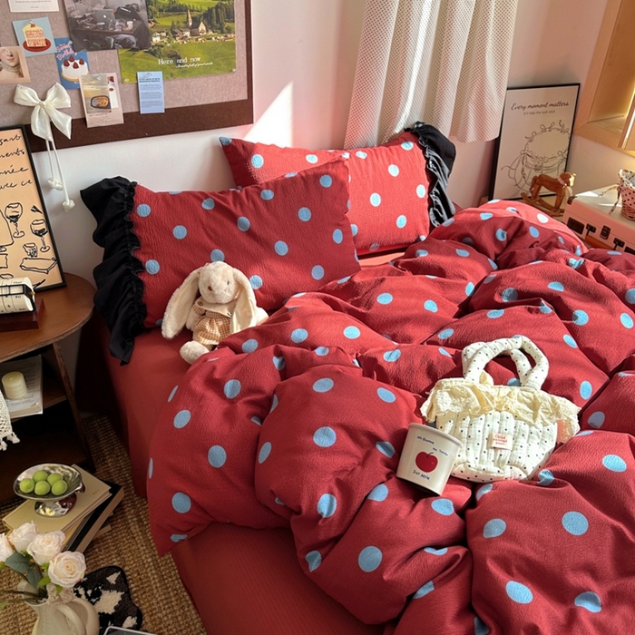 91家纺网 家纺一手货源 找家纺 阿曼达 2025新款韩系法式慵懒氛围感印花泡芙花边四件套（专版花型） 樱花泡芙-红