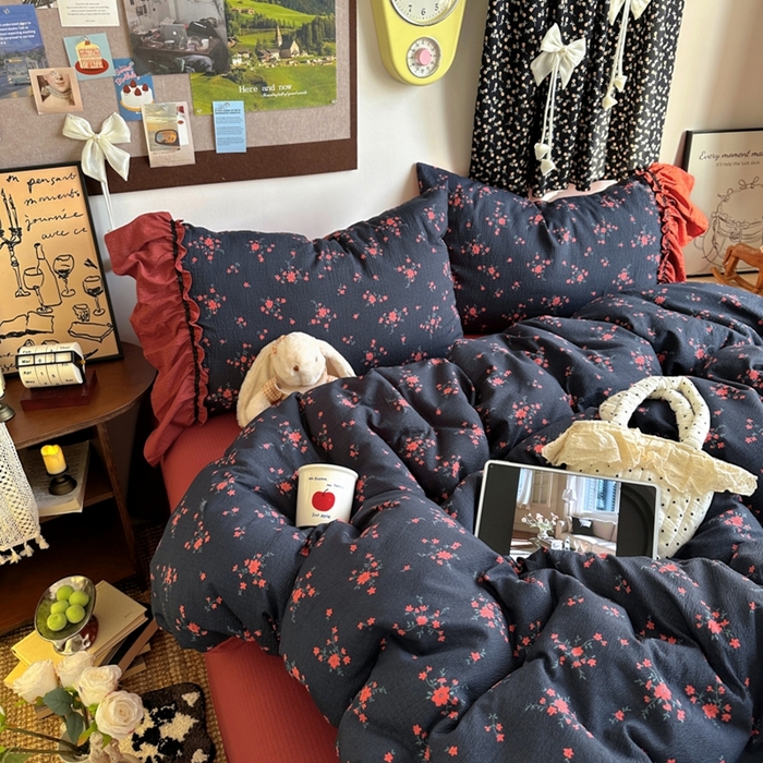 91家纺网 家纺一手货源 找家纺 阿曼达 2025新款韩系法式慵懒氛围感印花泡芙花边四件套（专版花型） 樱花泡芙-梨漫