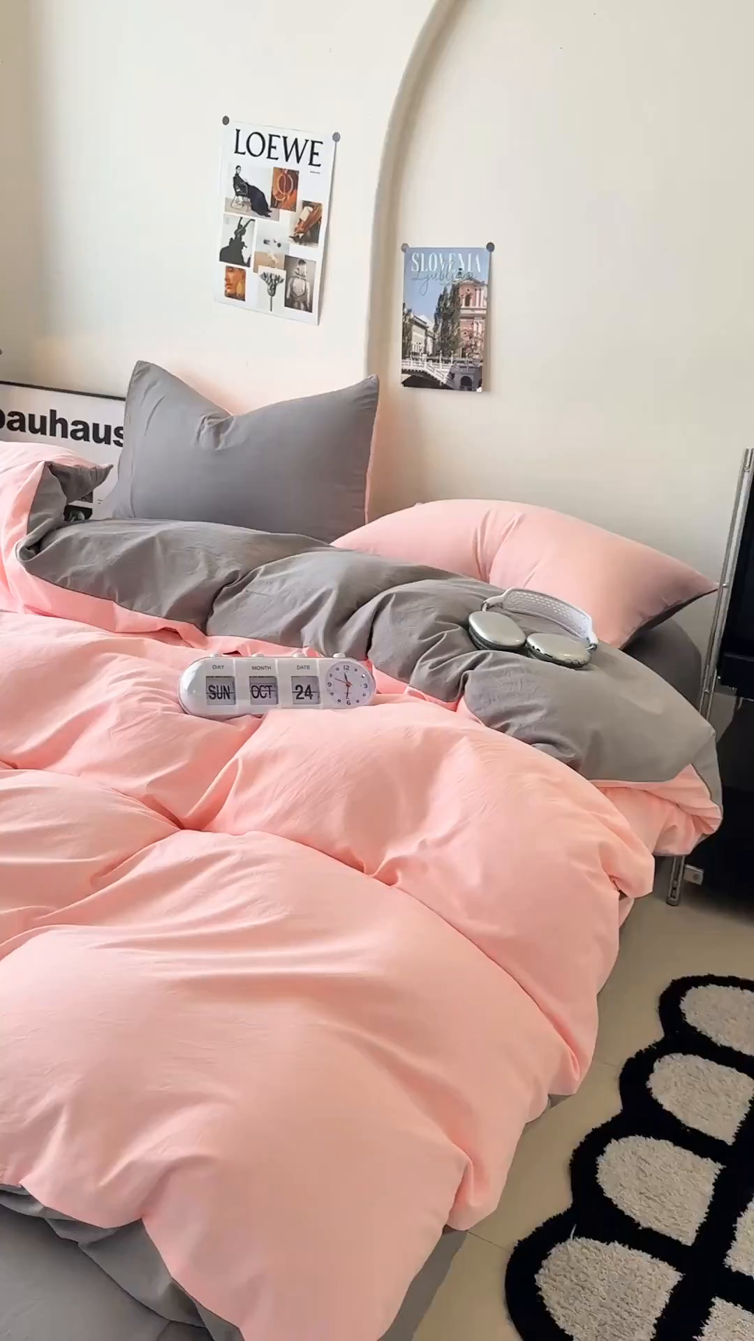 91家纺网 家纺一手货源 找家纺 桔禾家纺 2025新款ins风纯色水洗棉四件套双拼水洗棉学生三件套四件套 水粉浅灰