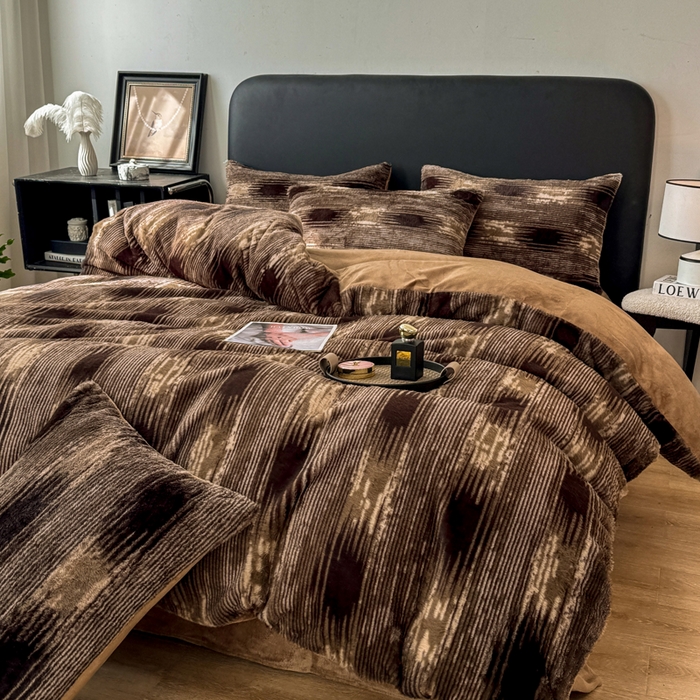 91家纺网 家纺一手货源 找家纺 乐窝家纺仓储 2025新款加厚保暖兔毛绒牛奶绒单品枕套单件枕头套-美拉德系列 轮回