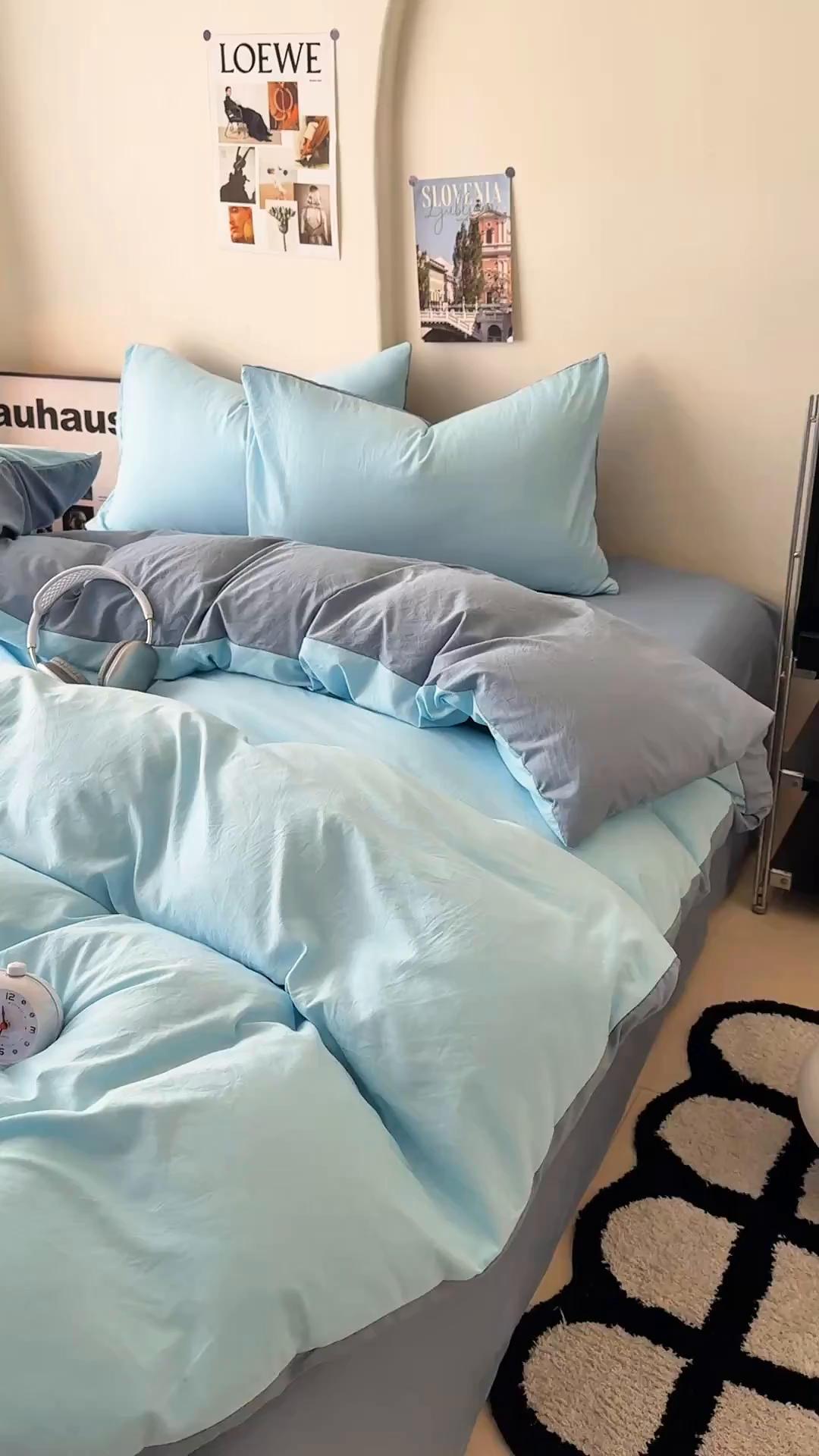 91家纺网 家纺一手货源 找家纺 桔禾家纺 2025新款ins风纯色水洗棉四件套双拼水洗棉学生三件套四件套 天空蓝雾霾蓝