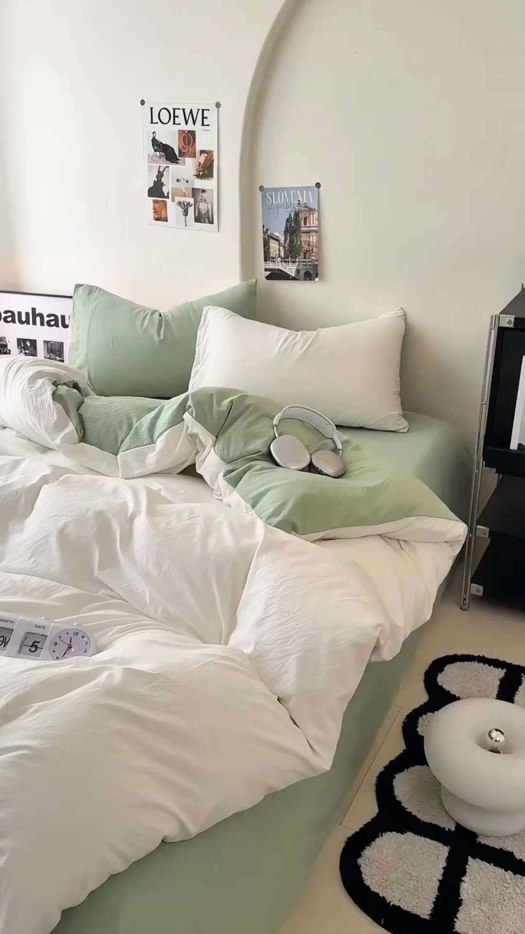 91家纺网 家纺一手货源 找家纺 桔禾家纺 2025新款ins风纯色水洗棉四件套双拼水洗棉学生三件套四件套 月白抹茶绿