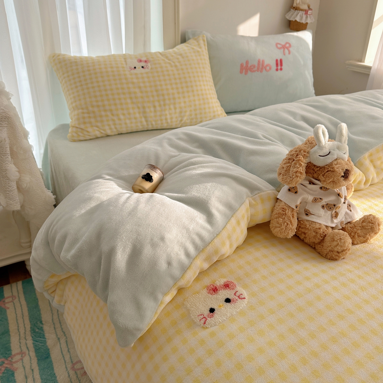 91家纺网 家纺一手货源 找家纺 （总）韩都家居 2025新款ins毛巾绣猫咪系列加厚牛奶绒四件套