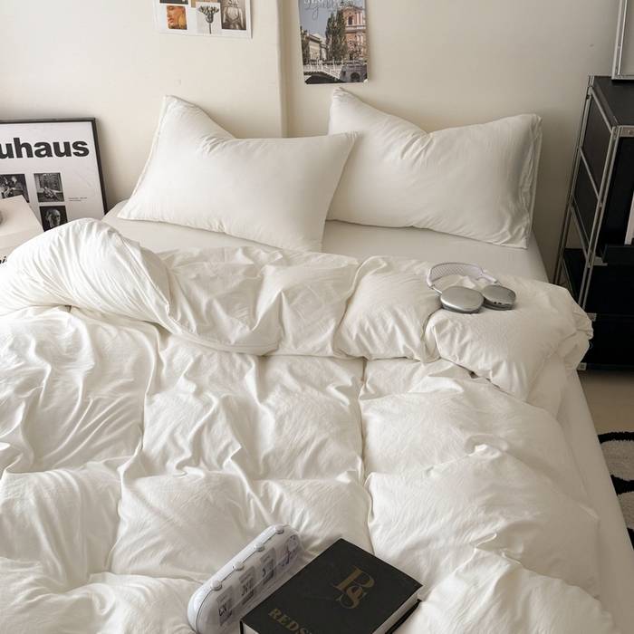 91家纺网 家纺一手货源 找家纺 桔禾家纺 2025新款ins风纯色水洗棉四件套双拼水洗棉学生三件套四件套 月光白