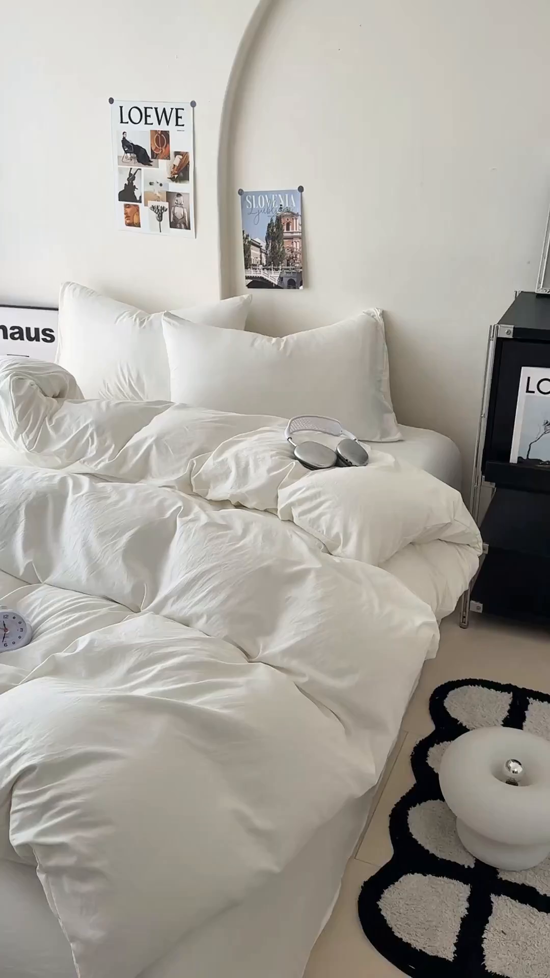 91家纺网 家纺一手货源 找家纺 桔禾家纺 2025新款ins风纯色水洗棉四件套双拼水洗棉学生三件套四件套 月光白