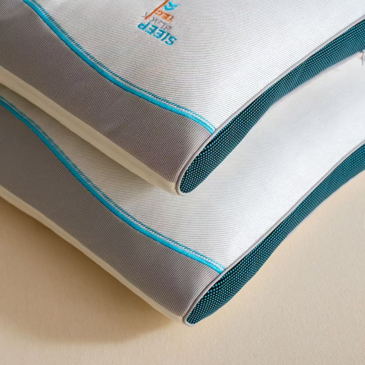 91家纺网 家纺一手货源 找家纺 （总）剑桥枕业 2025新款黑科技牵引羽丝定型枕芯 剑桥枕业新品促销款式枕头