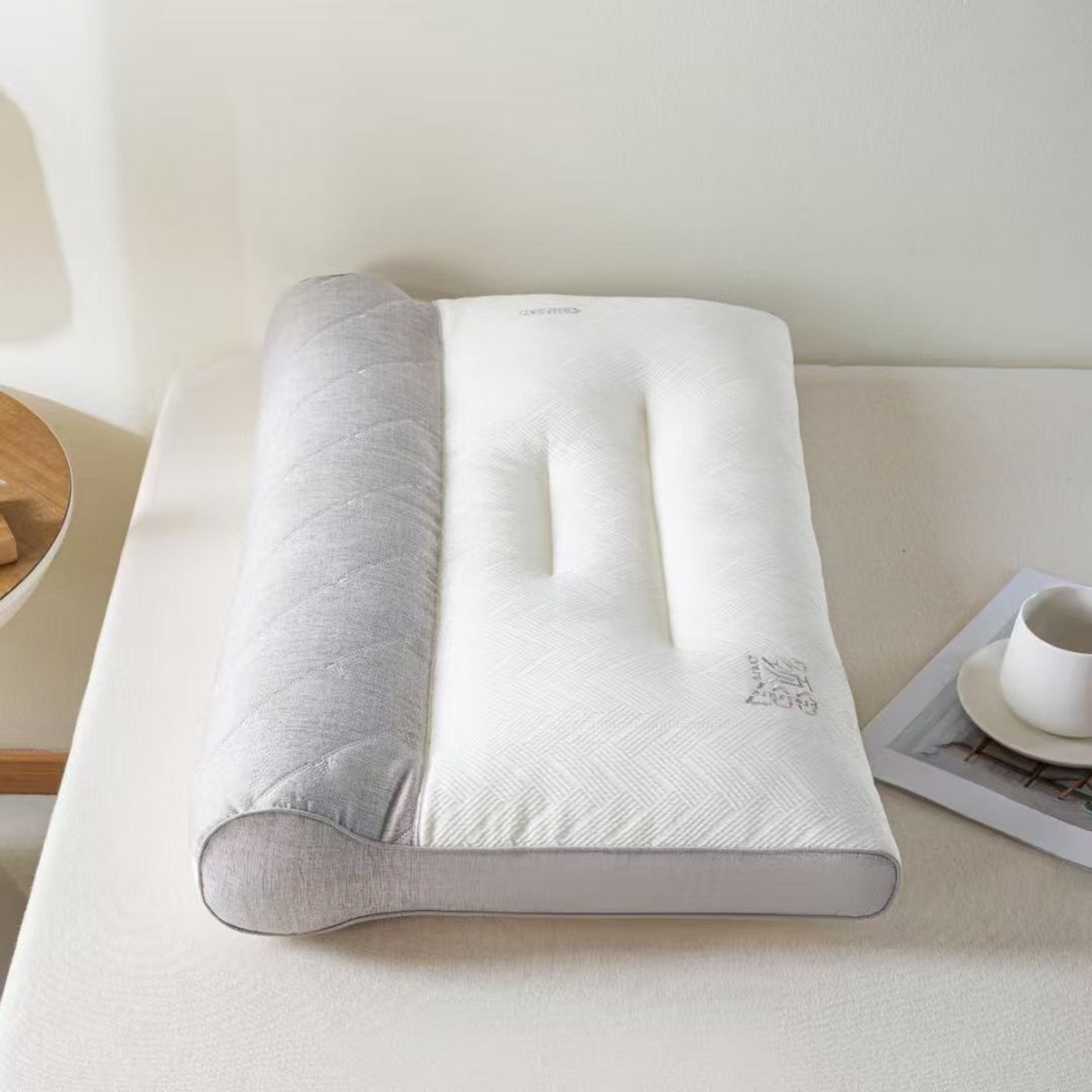 91家纺网 家纺一手货源 找家纺 （总）剑桥枕业 2025新款颈007棉麻羽丝定型枕芯 剑桥枕业新品促销款式枕头
