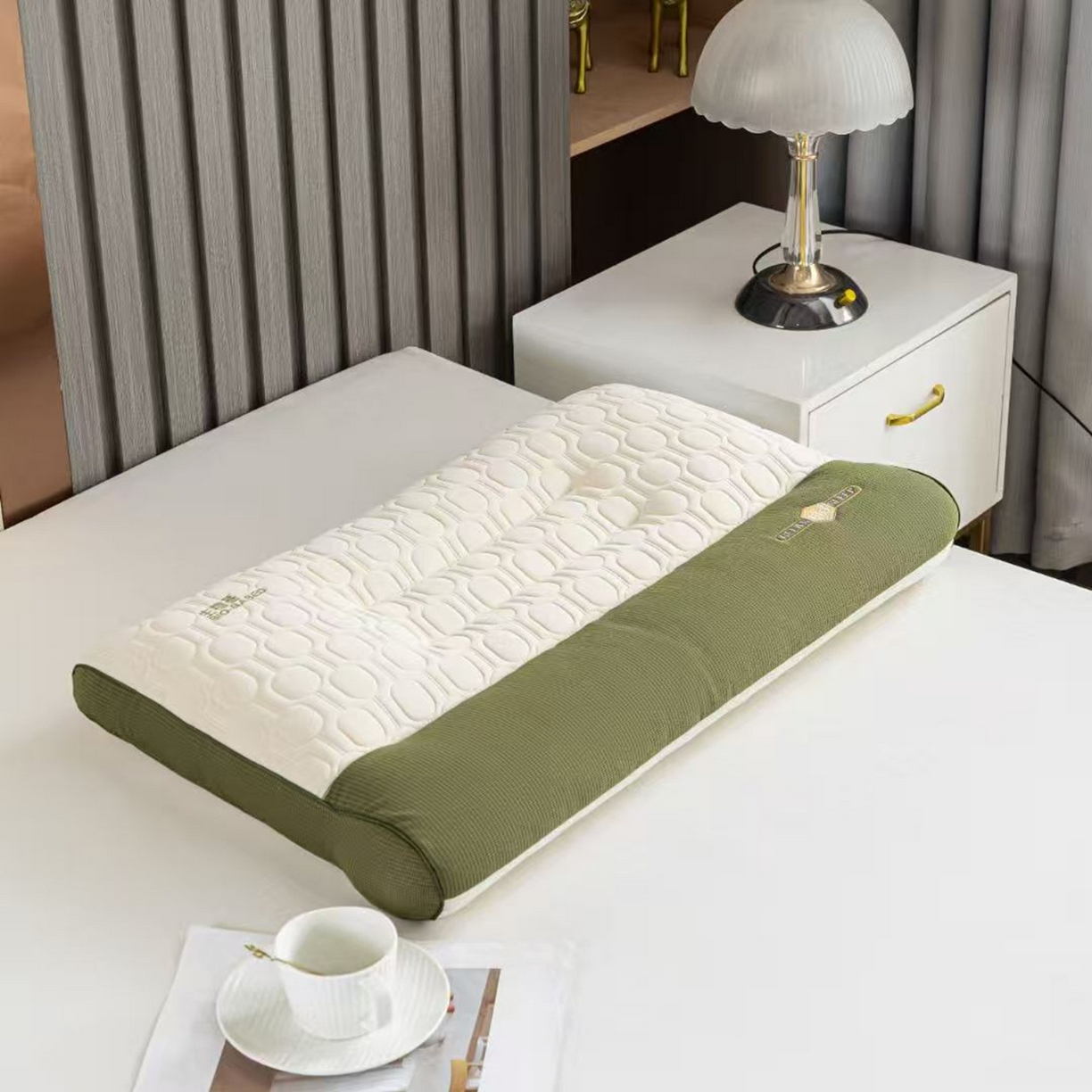 91家纺网 家纺一手货源 找家纺 （总）剑桥枕业 2025新款生物基牵引羽丝定型枕芯 剑桥枕业新品促销款式枕头