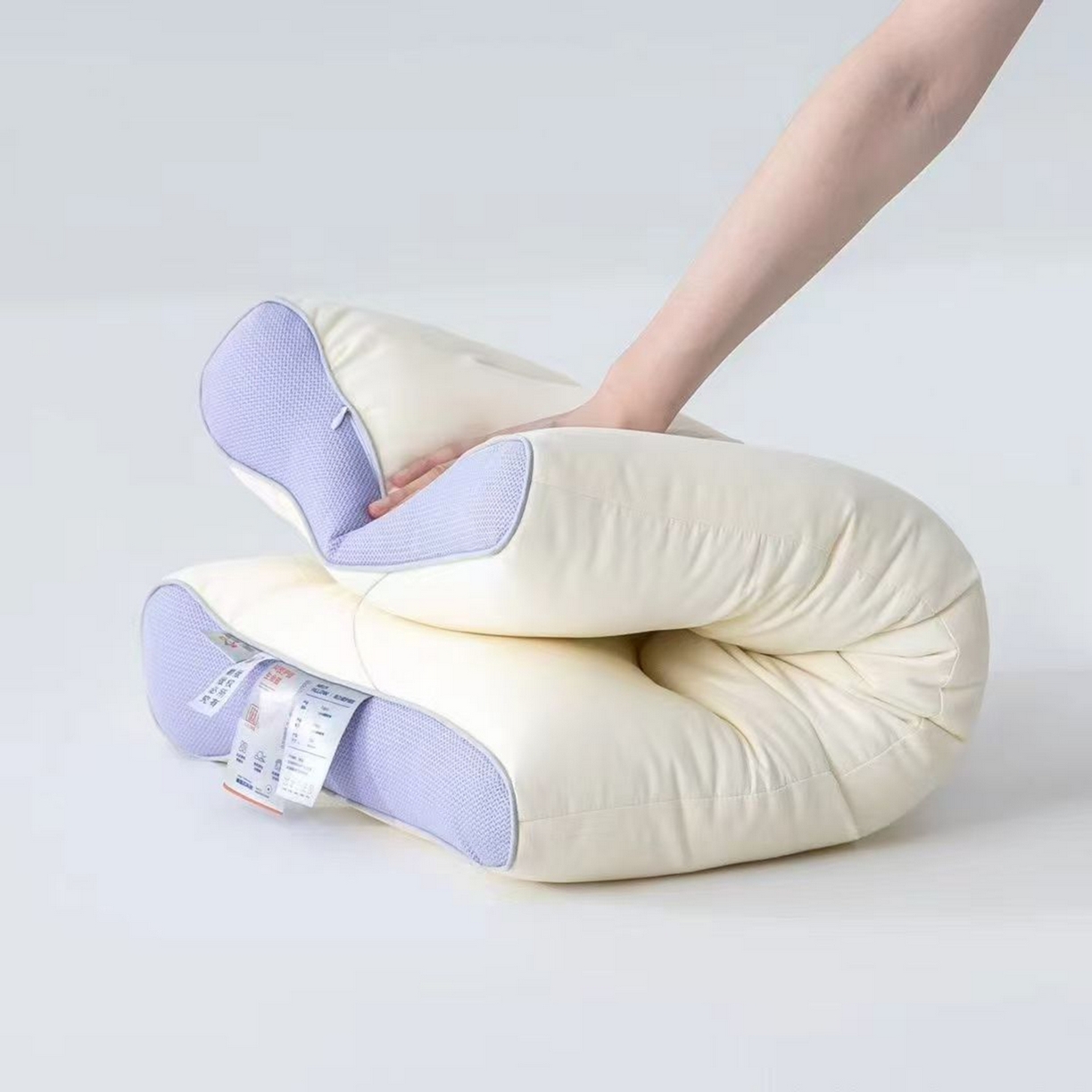 91家纺网 家纺一手货源 找家纺 （总）剑桥枕业 2025新款引力磁牵引羽丝定型枕芯 剑桥枕业新品促销款式枕头