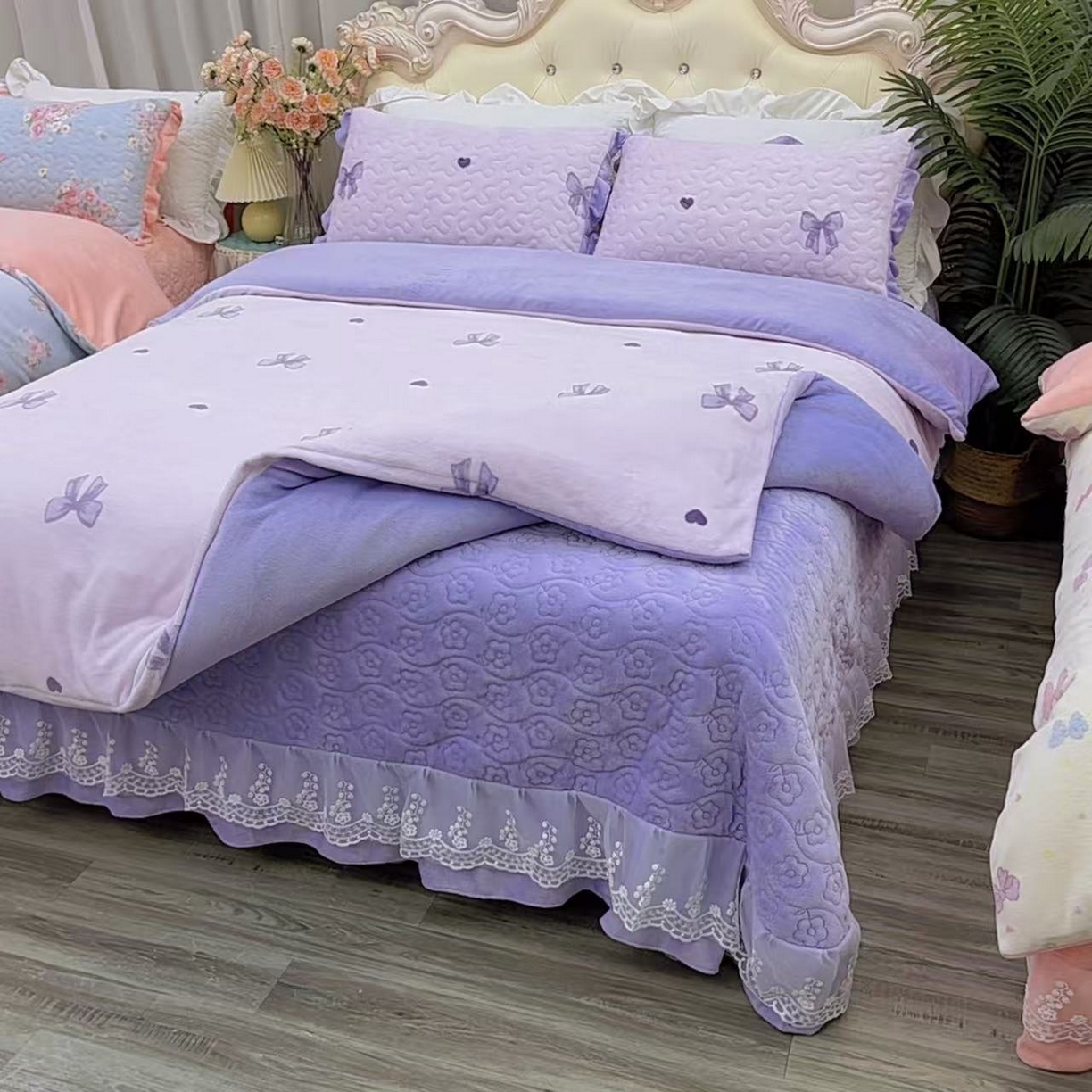 2025新款直播热款双层蕾丝花边牛奶绒印花床盖四件套床盖单件三件套 罗曼情结