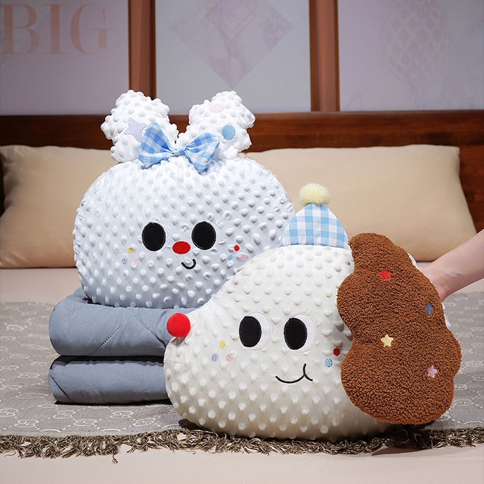 91家纺网 家纺一手货源 找家纺 仟亿莱 2025新款泡泡绒大头系列抱枕被 大头蝴蝶小兔