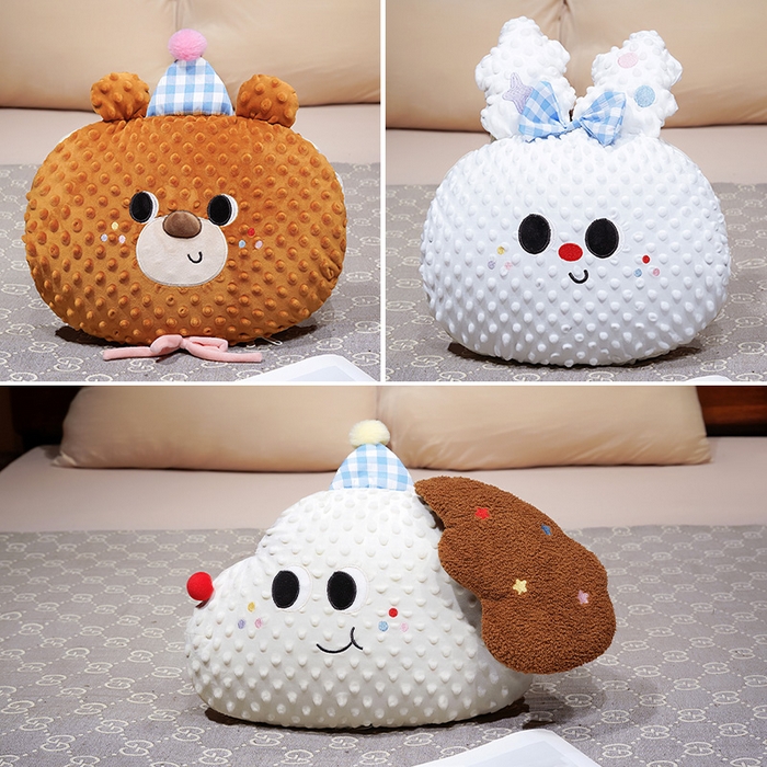 91家纺网 家纺一手货源 找家纺 仟亿莱 2025新款泡泡绒大头系列抱枕被 大头巧克力熊