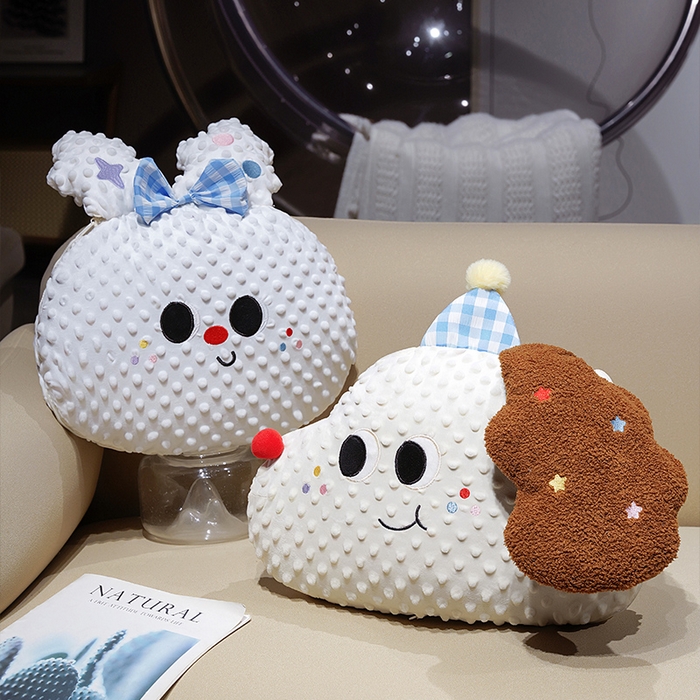 91家纺网 家纺一手货源 找家纺 仟亿莱 2025新款泡泡绒大头系列抱枕被 大头蝴蝶小兔