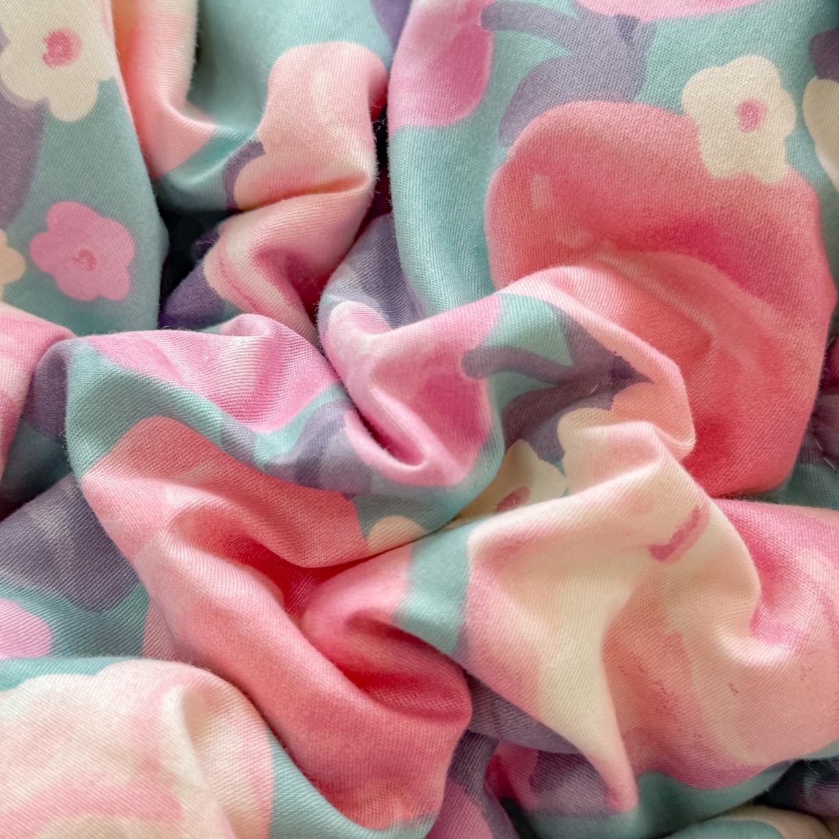 91家纺网 家纺一手货源 找家纺 黛妮雅2025新款全棉豆豆绒春秋被学生单双人被子被芯冬被（提供买家秀）花香丽影