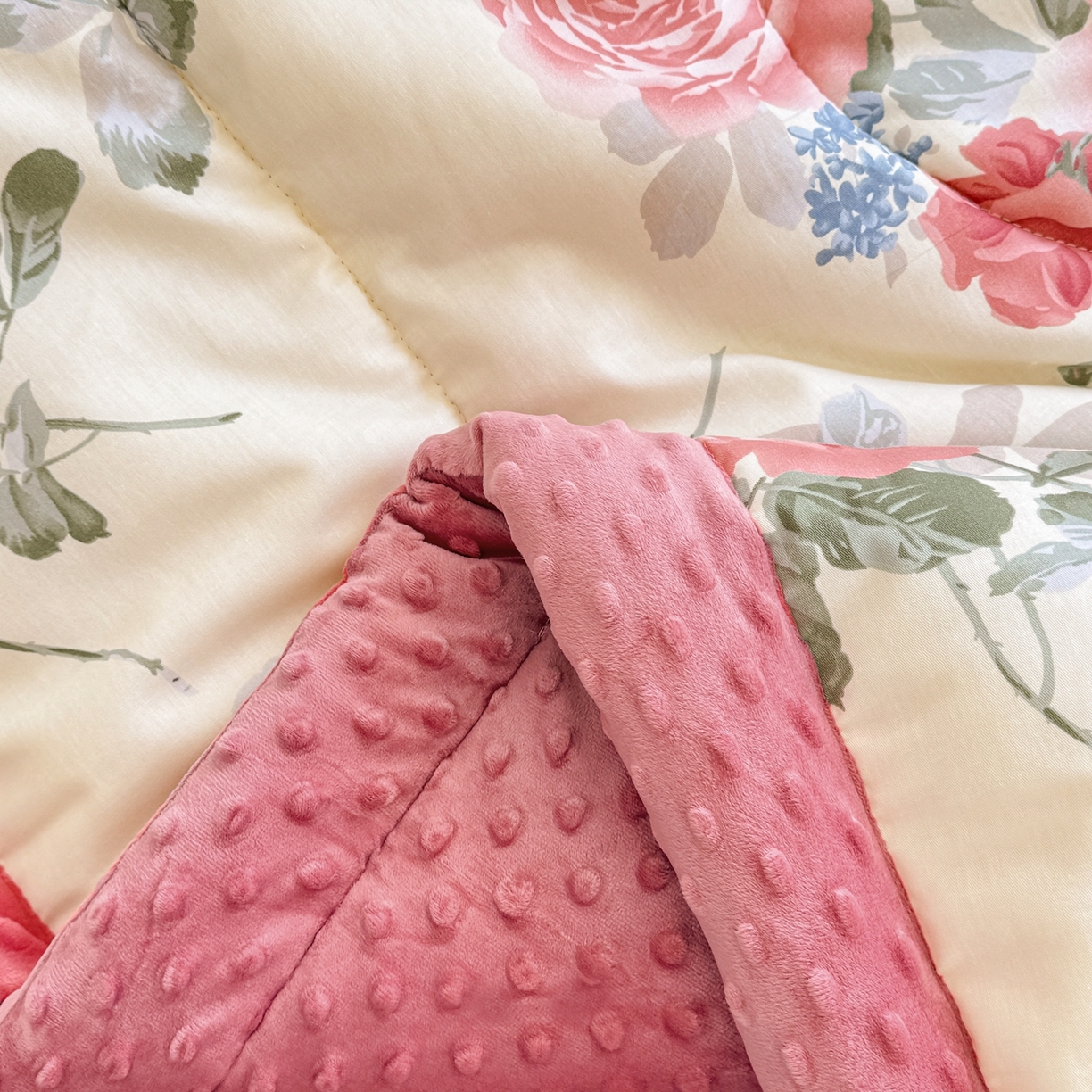 91家纺网 家纺一手货源 找家纺 黛妮雅2025新款全棉豆豆绒春秋被学生单双人被子被芯冬被（提供买家秀）锦上添花