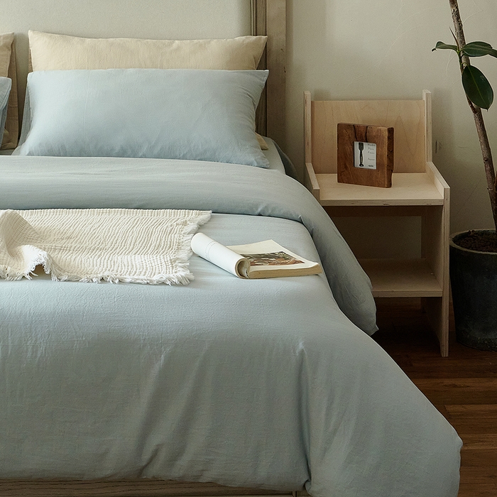 91家纺网 家纺一手货源 找家纺 子和家居 2025新款80支高密全棉双层纱四件套-云憩 云憩-烟灰蓝