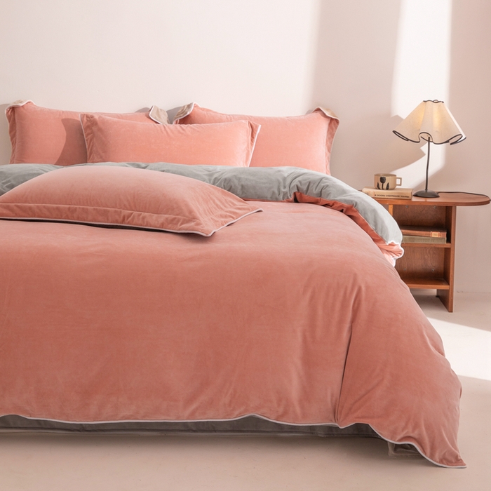 91家纺网 家纺一手货源 找家纺 安力森/诚臻酒店用品 2025新款麻绳婴儿绒四件套 秋冬加厚亲肤保暖卧室床品套件（280克） 橘粉-浅灰