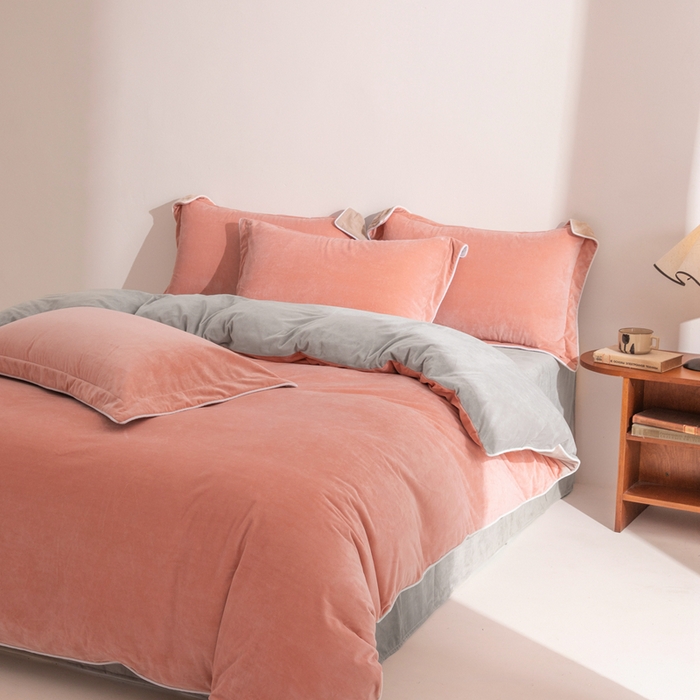 91家纺网 家纺一手货源 找家纺 安力森/诚臻酒店用品 2025新款麻绳婴儿绒四件套 秋冬加厚亲肤保暖卧室床品套件（280克） 橘粉-浅灰