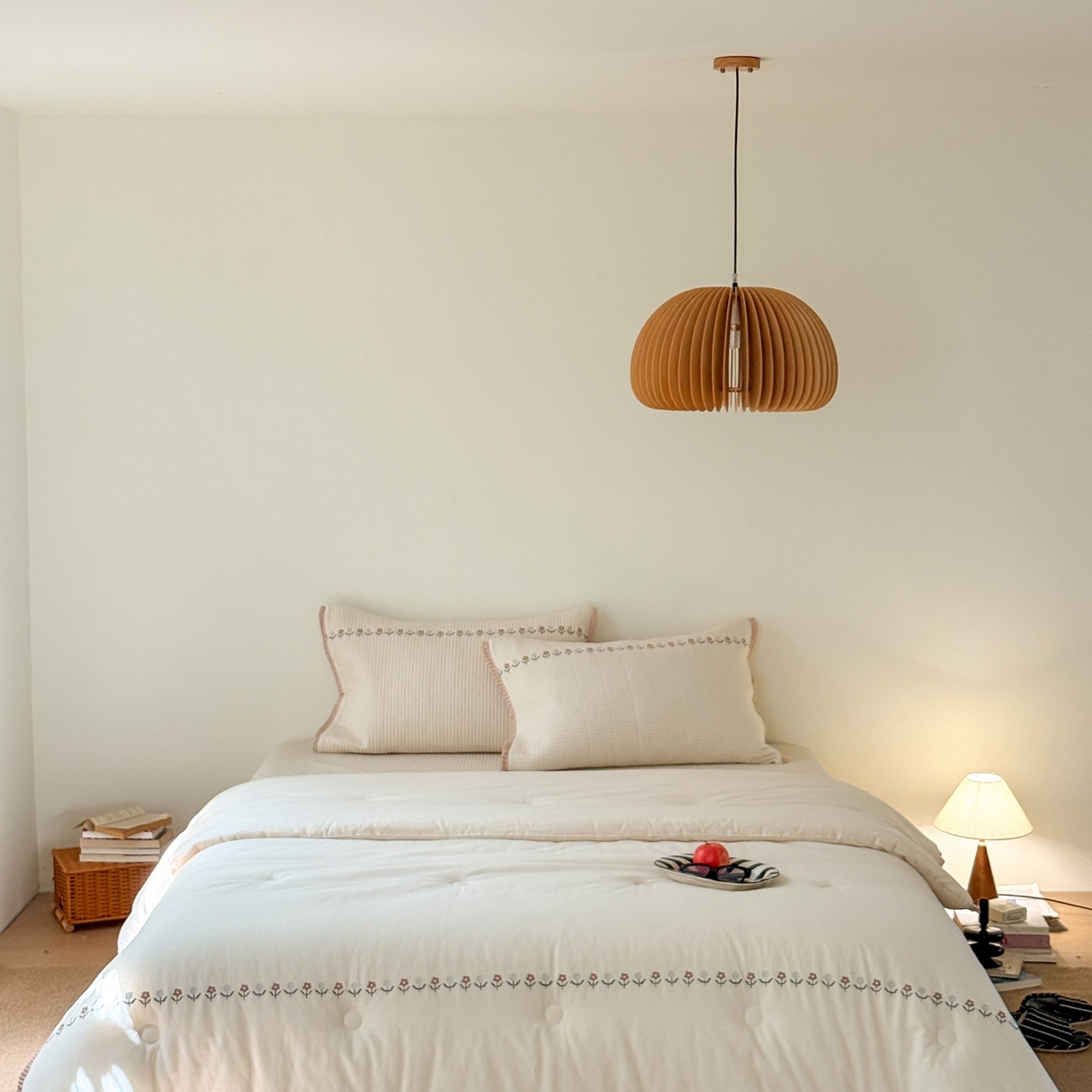 91家纺网 家纺一手货源 找家纺 （总）汇庭 2025秋冬新款花田小趣床盖三件套+花研春秋被