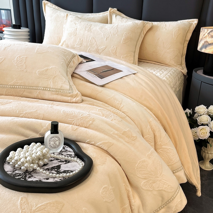 91家纺网 家纺一手货源 找家纺 （总）妮恒美家纺 2025新款10斤床盖款牛奶绒四件套（控价最低价不得低于198）