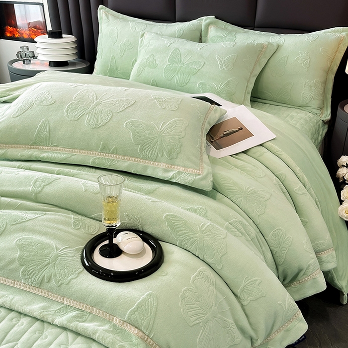 91家纺网 家纺一手货源 找家纺 （总）妮恒美家纺 2025新款10斤床盖款牛奶绒四件套（控价最低价不得低于198）