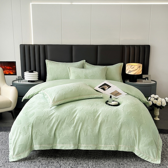 91家纺网 家纺一手货源 找家纺 妮恒美家纺 2025新款10斤床盖款牛奶绒四件套（控价最低价不得低于198） 床盖款-薄荷绿