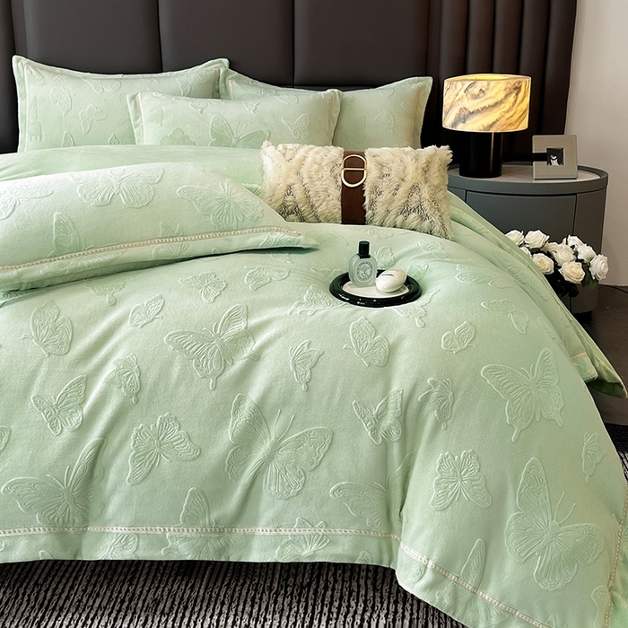 91家纺网 家纺一手货源 找家纺 妮恒美家纺 2025新款10斤床盖款牛奶绒四件套（控价最低价不得低于198） 床盖款-薄荷绿