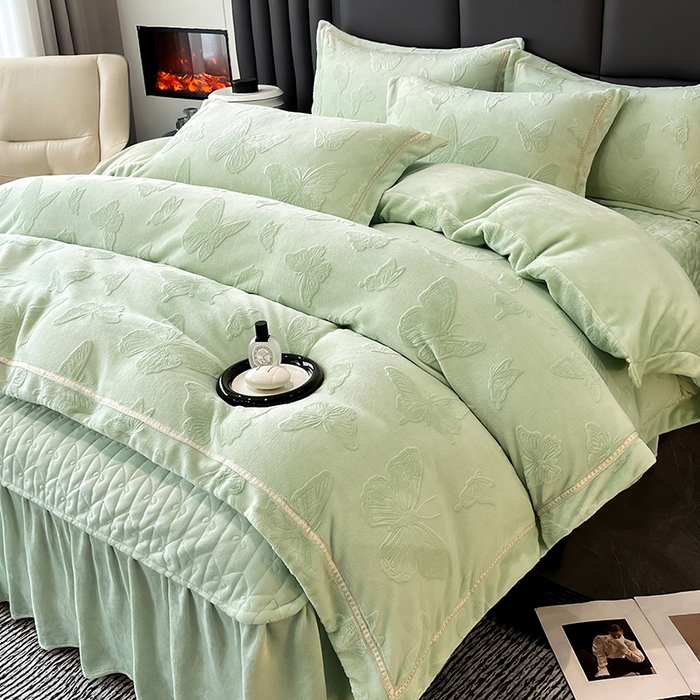 91家纺网 家纺一手货源 找家纺 妮恒美家纺 2025新款10斤床盖款牛奶绒四件套（控价最低价不得低于198） 床盖款-薄荷绿