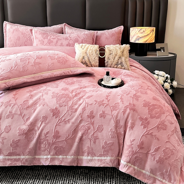 91家纺网 家纺一手货源 找家纺 妮恒美家纺 2025新款10斤床盖款牛奶绒四件套（控价最低价不得低于198） 床盖款-豆沙